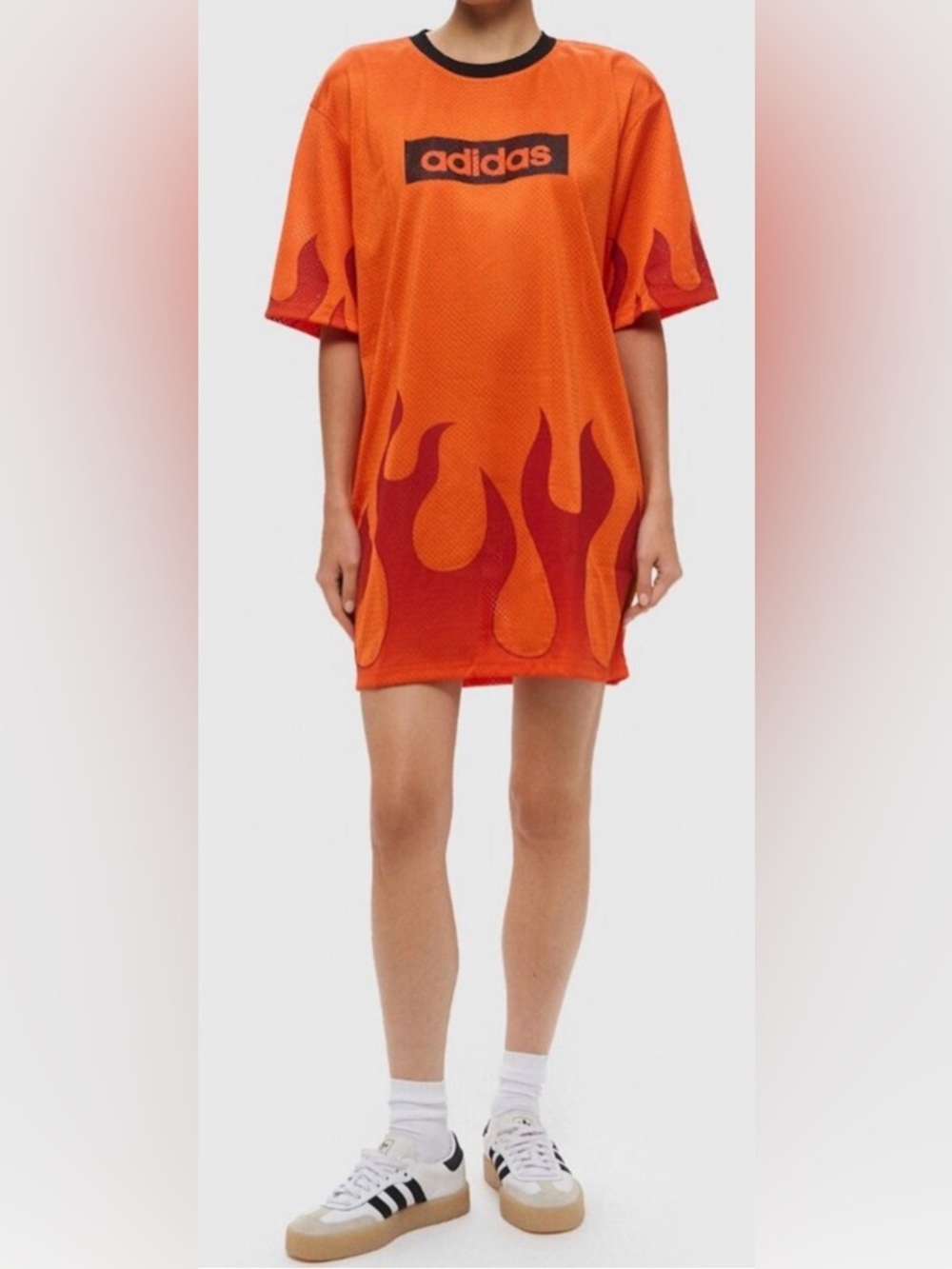 NWT Adidas Flames Hockey Dress
Size L